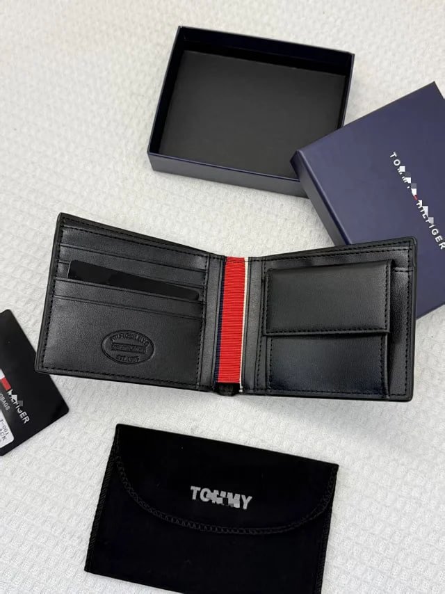 Tommy wallet -4
