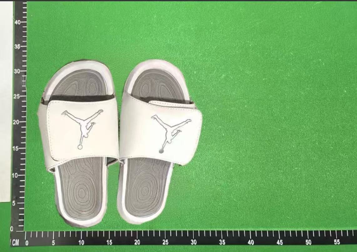 NIKE / JORDAN slippers -4
