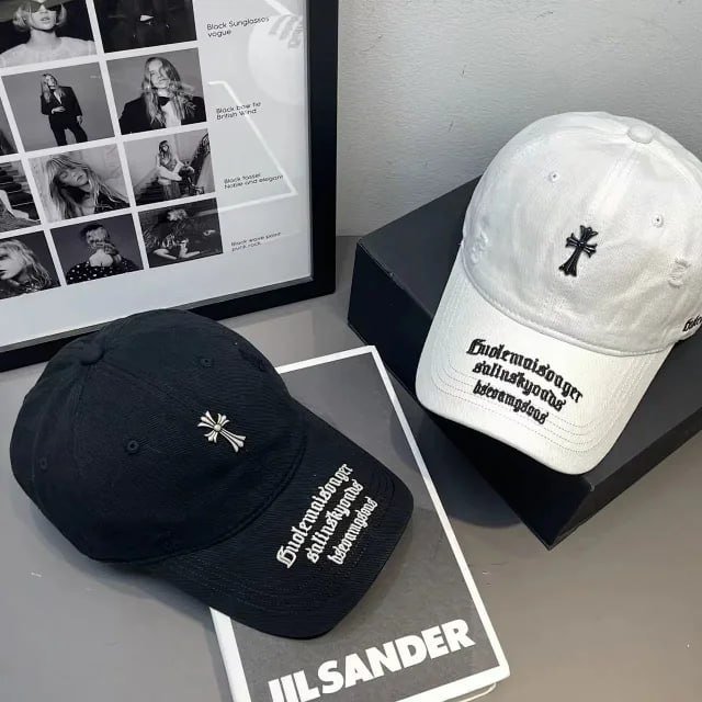 chrome heart cap -4